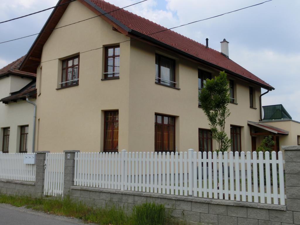 Ferienwohnung In Lobau Vienna Exterior photo